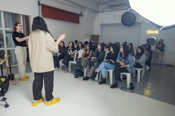 Durabilité et précision : améliorer la longévité des machines-outils avec des flexibles de qualité